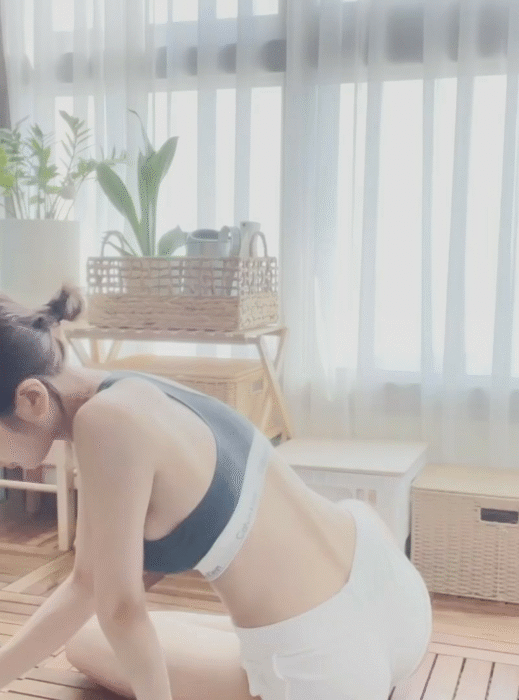 
ㅇㅎ] 이사짐 정리하는 ㅊㅈ
