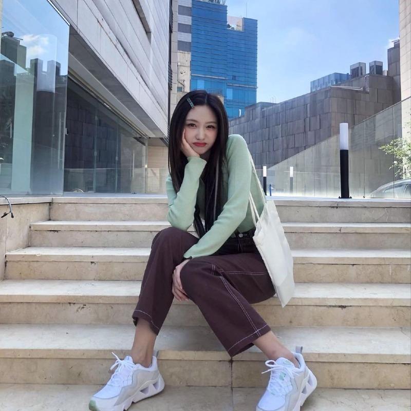 
진짜 너무 이쁘다
