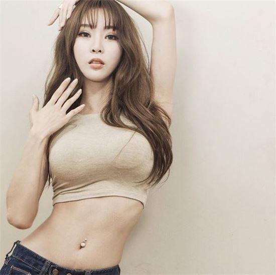 
허리
