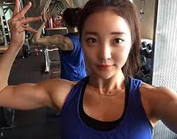 
운동녀
