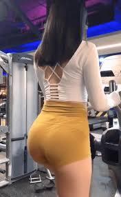
헬스녀뒷태2
