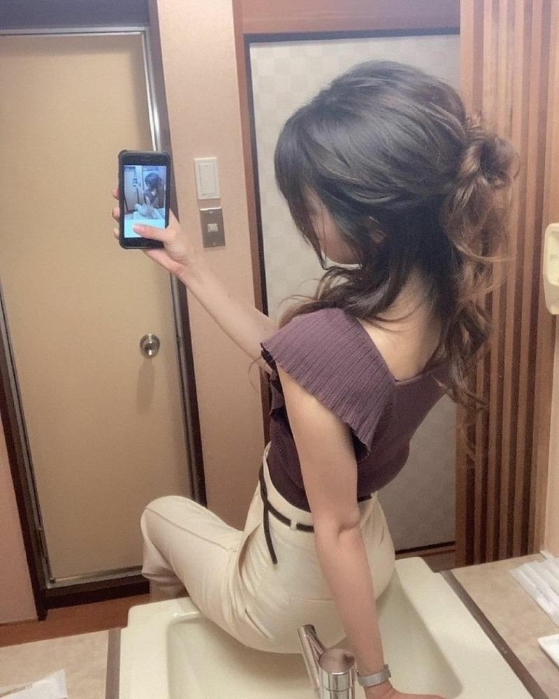 일본 레이싱모델 누나.jpg