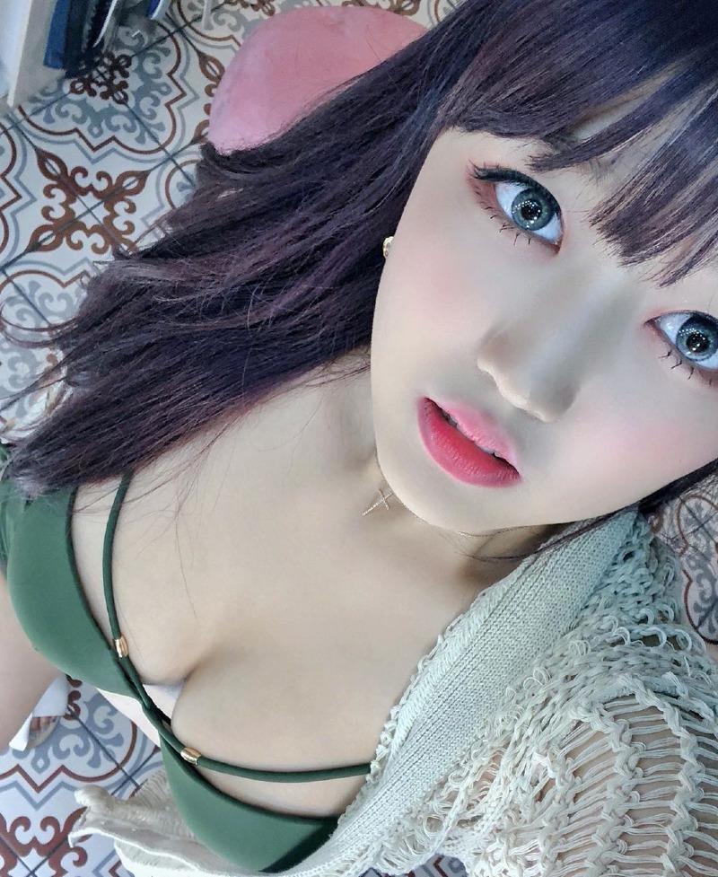 
롸킷걸
