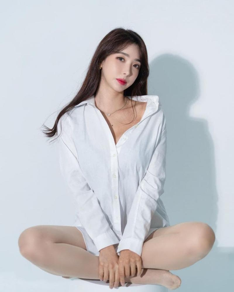 
모델
