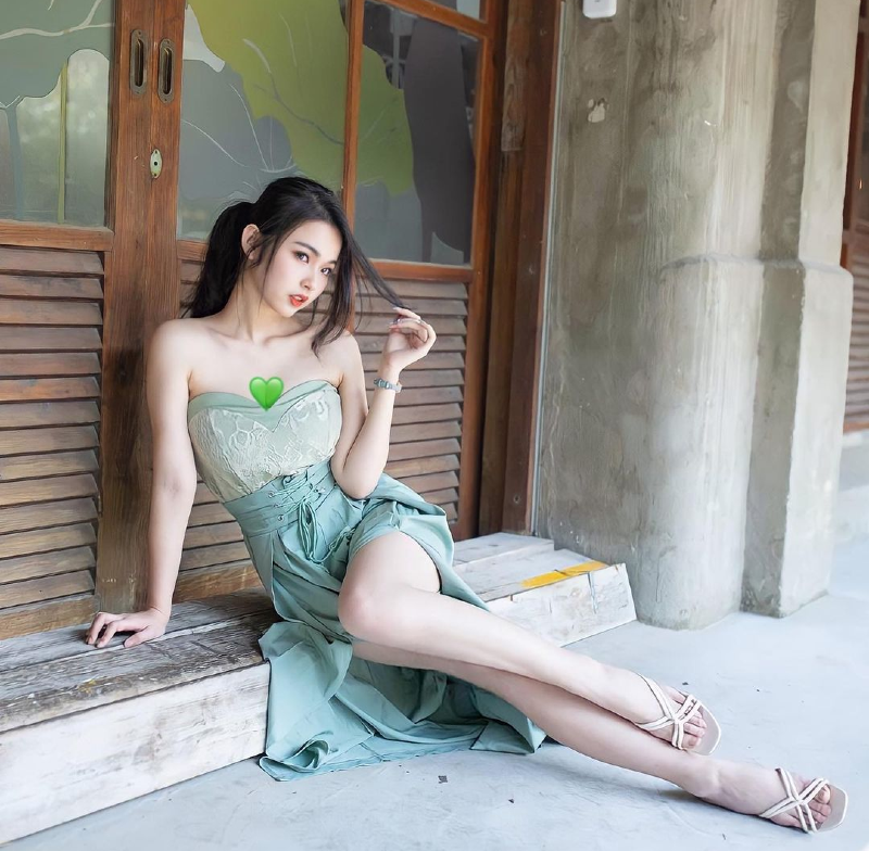 
명절 오전의 다리
