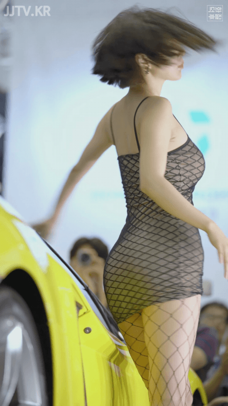 
레이싱걸 끝판왕(움짤)
