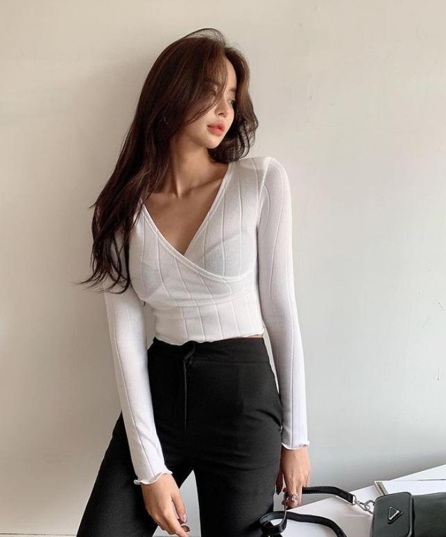 
이쁜 한국 누나
