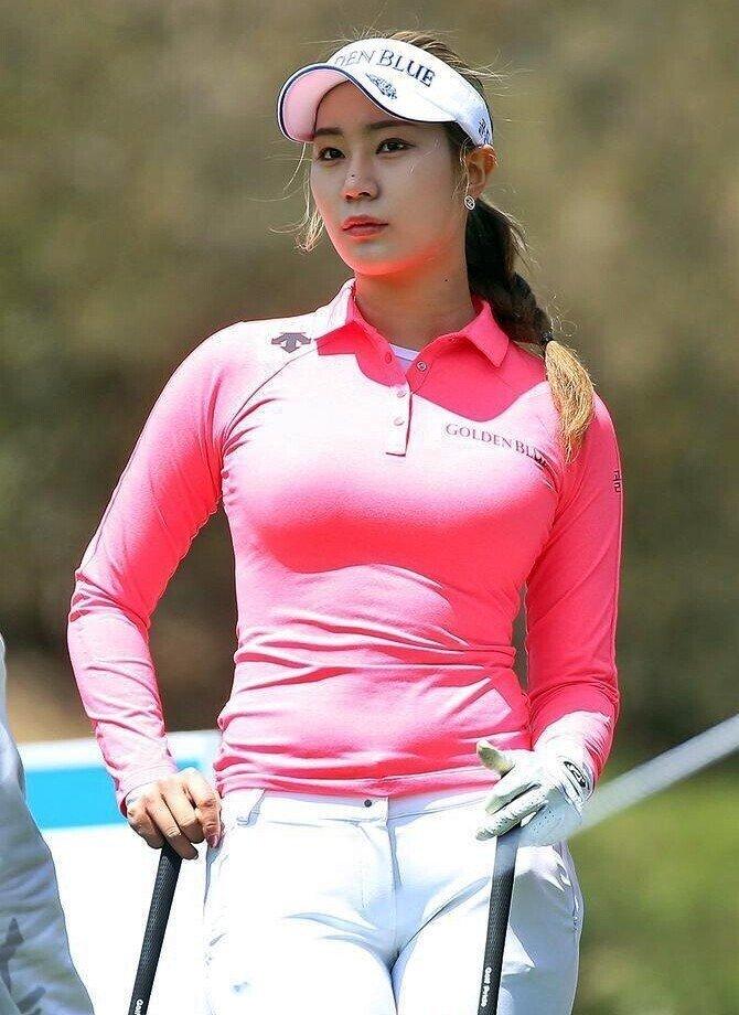 
매력적인 골프선수 이름 모름
