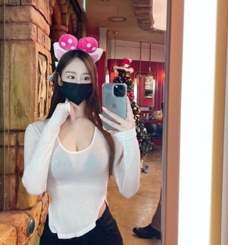 
ㅇㅎ] 한얀 색
