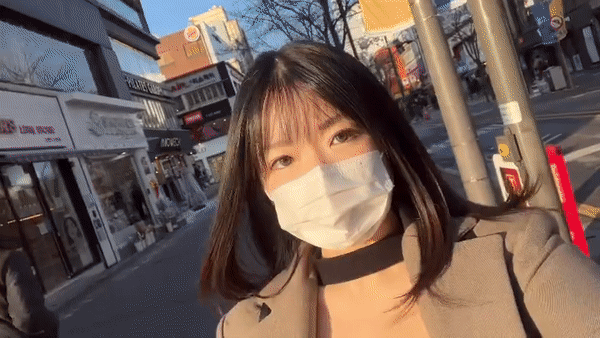한국 길거리 활보하는 유토리