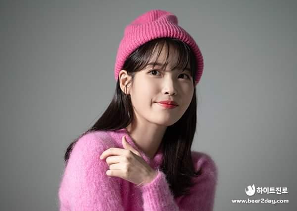 
[스압] 진로에서 올린 미공개 아이유 사진.jpg
