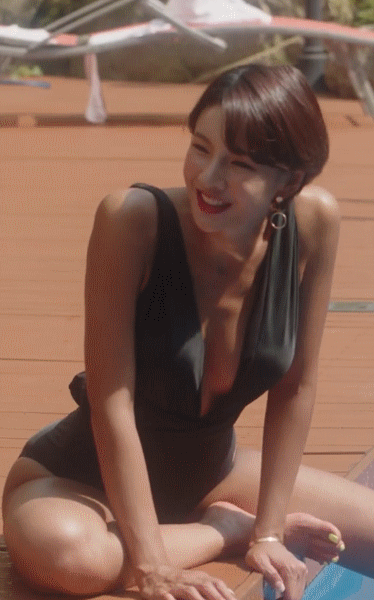 숏컷이 잘 어울리는 휘트니스 언냐+_+;;;