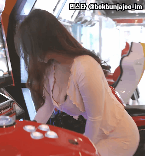 
오락실 인스타녀
