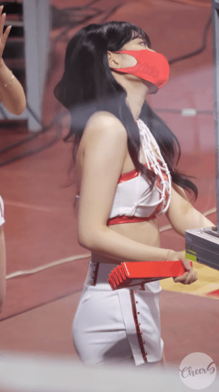 
치어리더 김나라
