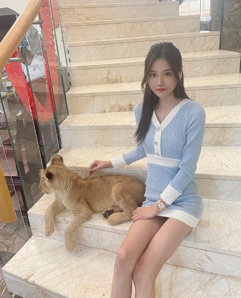 퇴근시간이 다가왔네요.