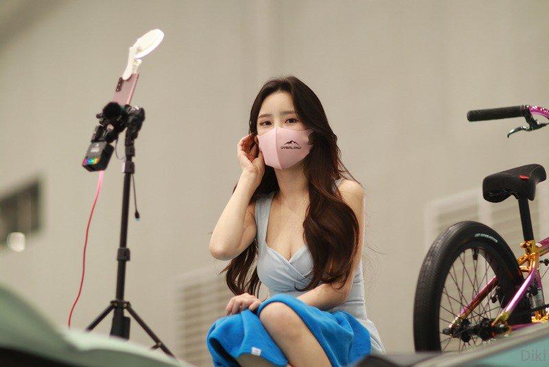 
즐감 하세요
