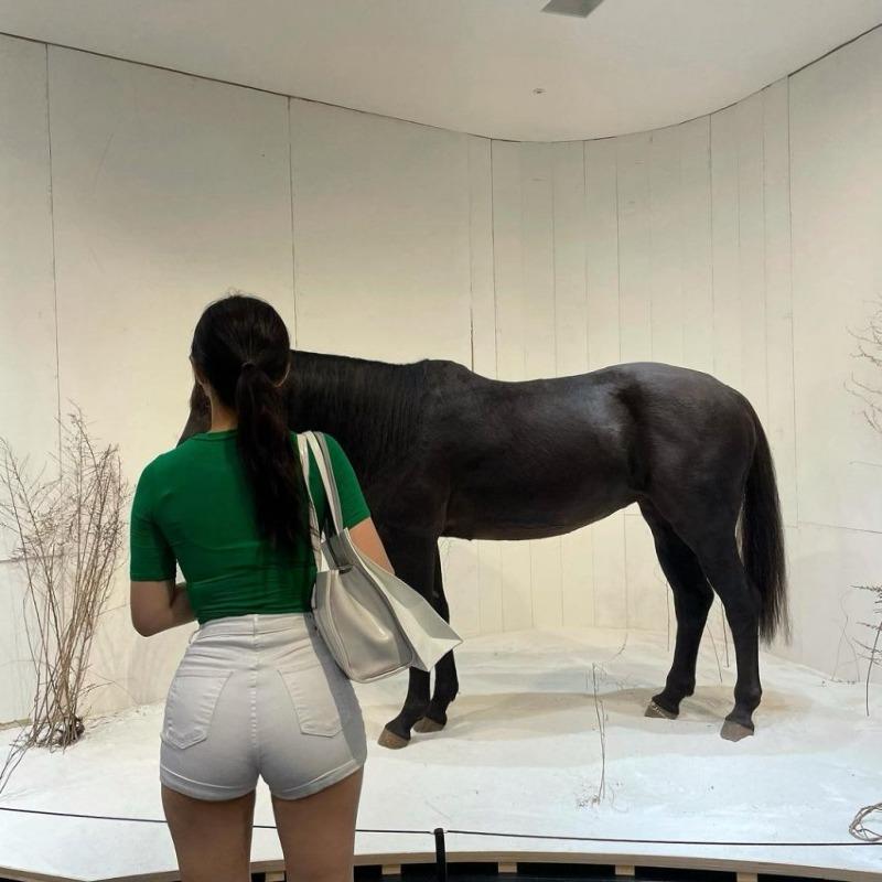 
ㅇㅎ]은근 좋은 몸매
