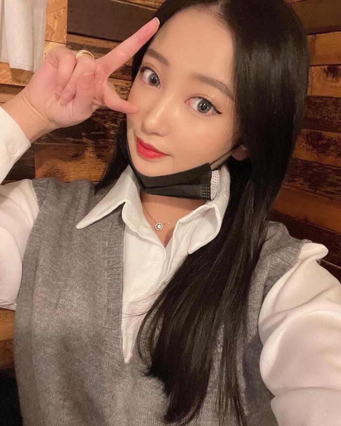 
래일이면 불금인데 누구랑노니~~~
