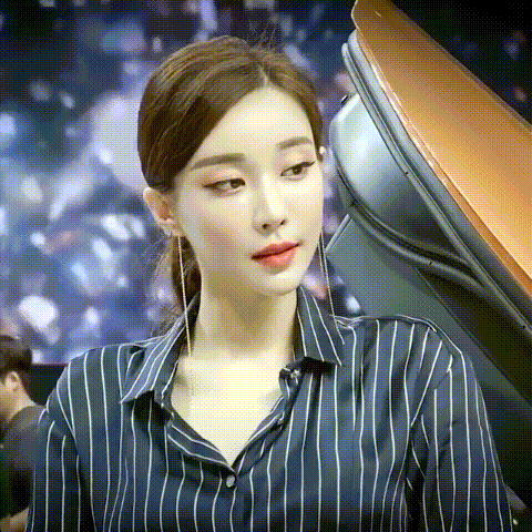 
승무원 출신 모델 누나.jpgif
