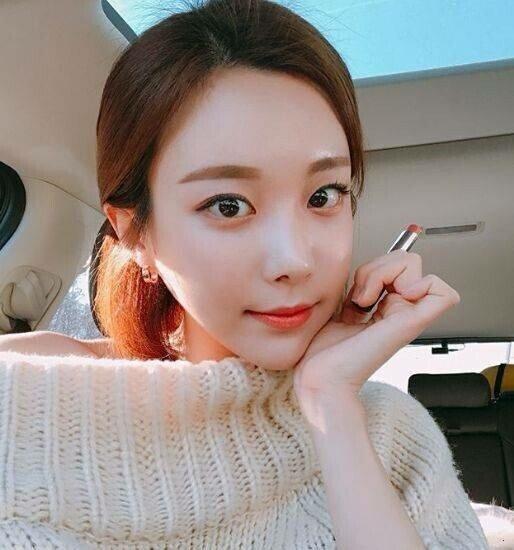 
승무원 출신 모델 누나.jpgif
