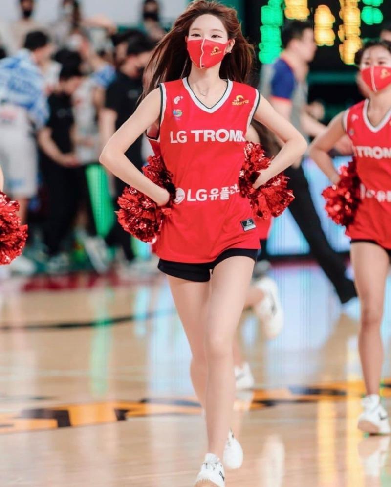 
치어리더
