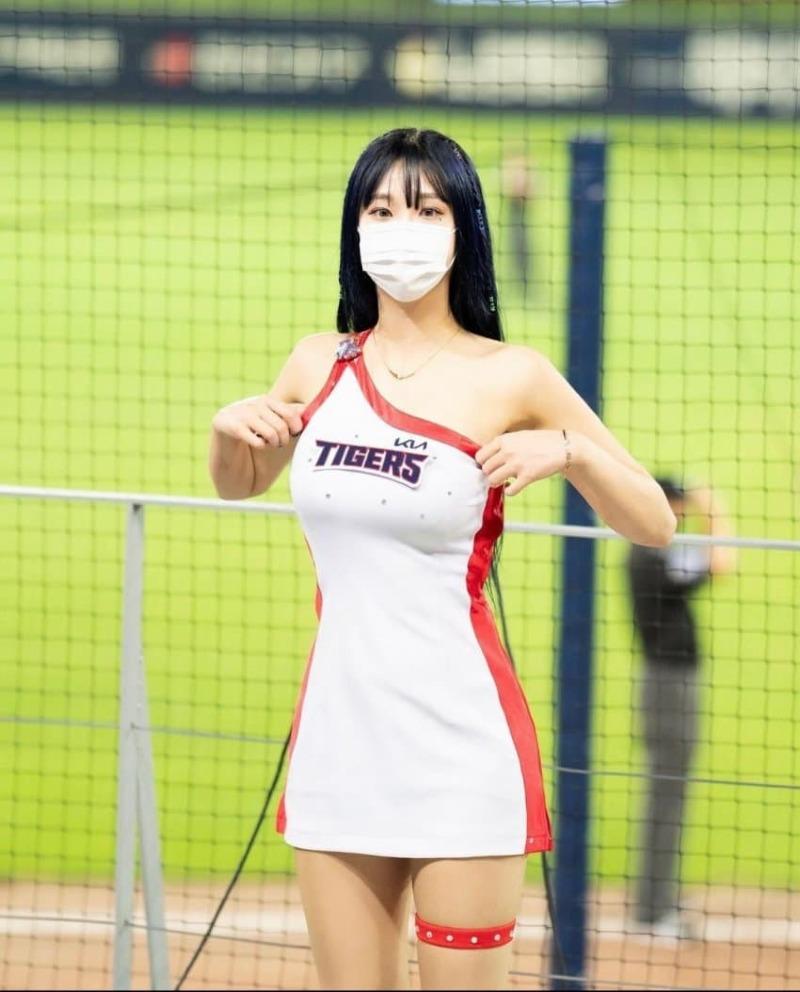 
치어리더
