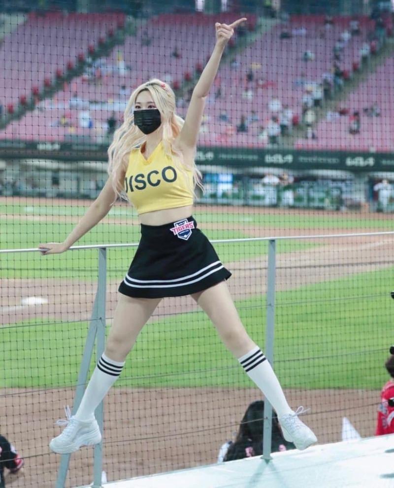 
치어리더
